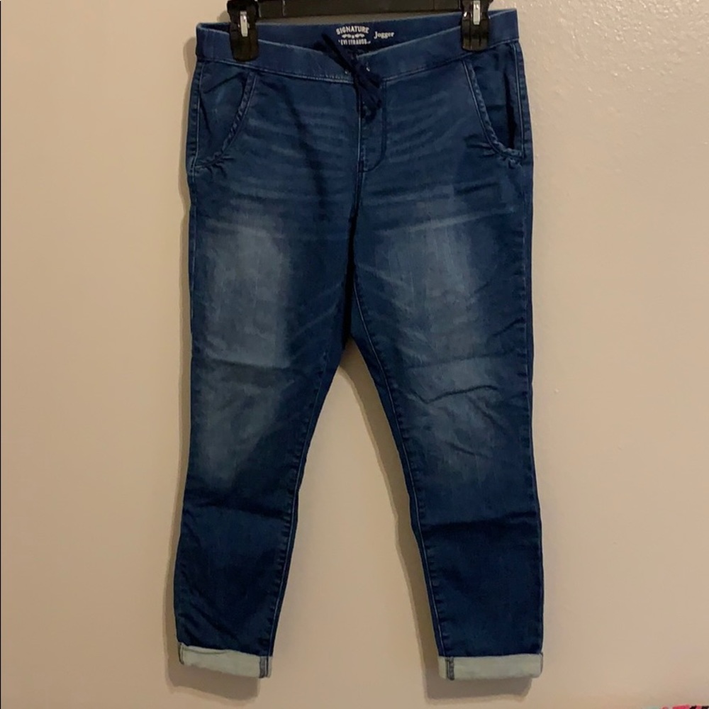 Levi’s Signature Denim Joggers GUC